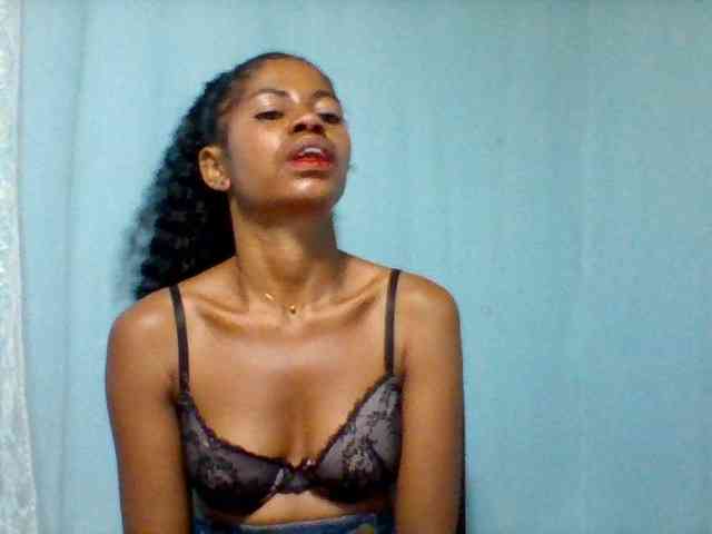 Hanta11 Live Webcam on BongaCams