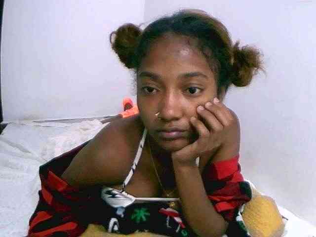 Chocolatedoll webcam