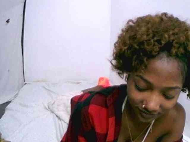 Chocolatedoll webcam