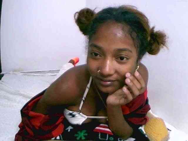Chocolatedoll webcam