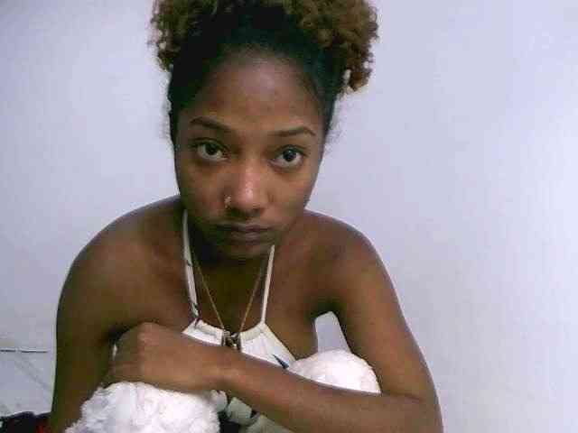 Chocolatedoll webcam