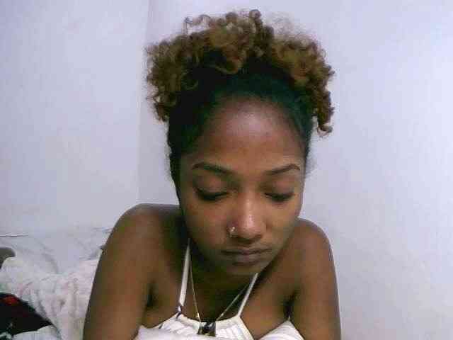 Chocolatedoll webcam