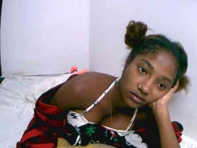 Chocolatedoll webcam