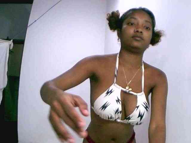 Chocolatedoll webcam