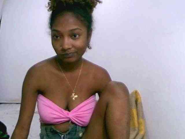 Chocolatedoll webcam