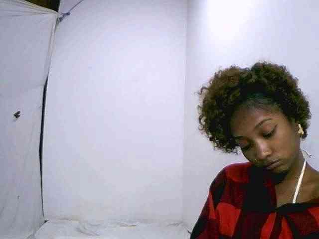 Chocolatedoll webcam