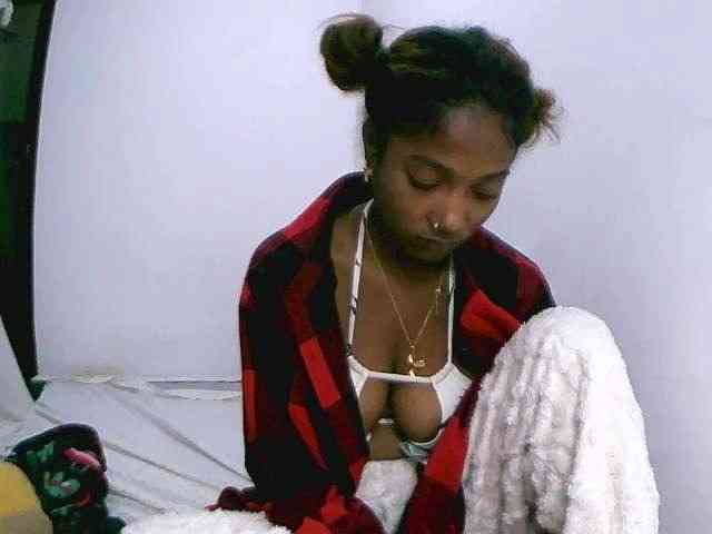 Chocolatedoll webcam