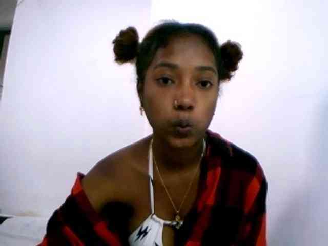 Chocolatedoll webcam