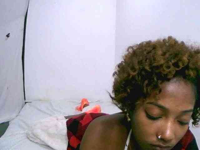 Chocolatedoll webcam