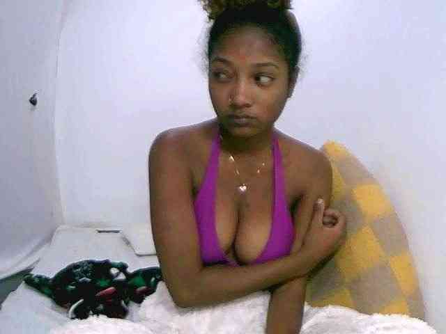 Chocolatedoll webcam