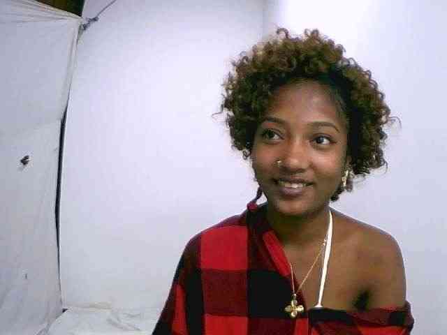 Chocolatedoll webcam