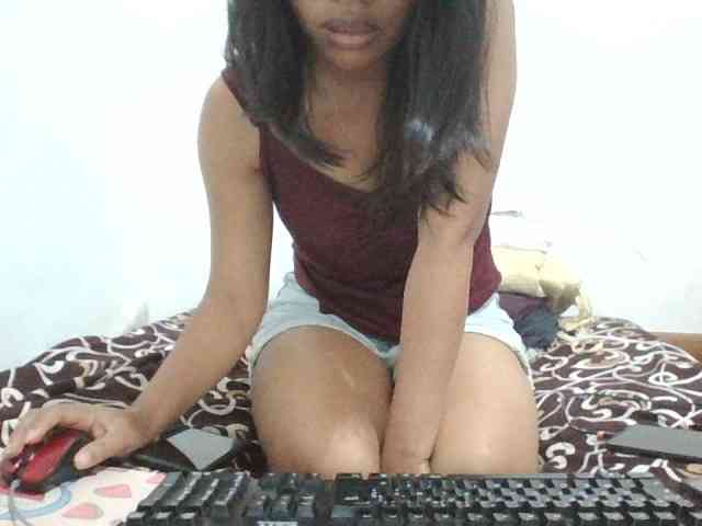HoTGirlie webcam