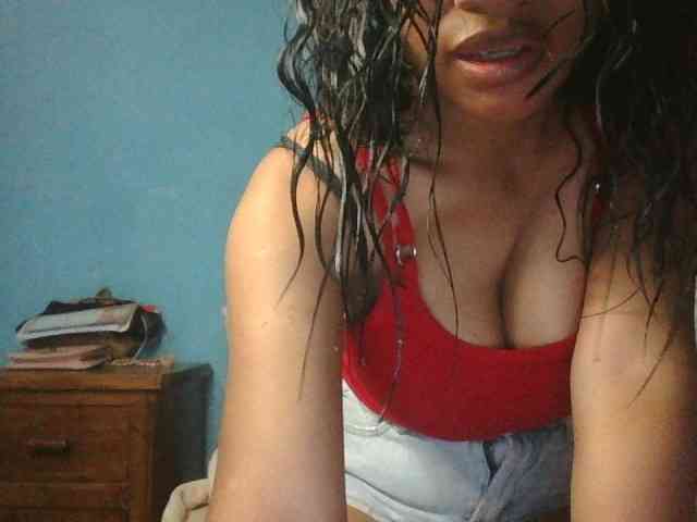 HoTGirlie webcam