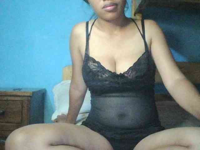 HoTGirlie webcam