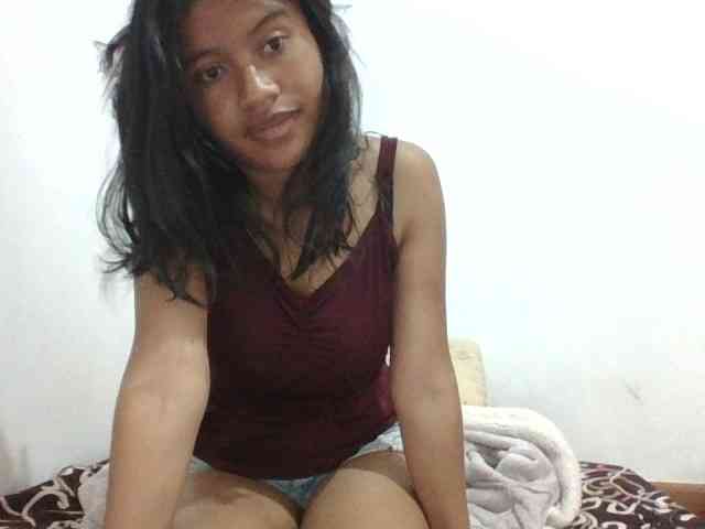 HoTGirlie webcam