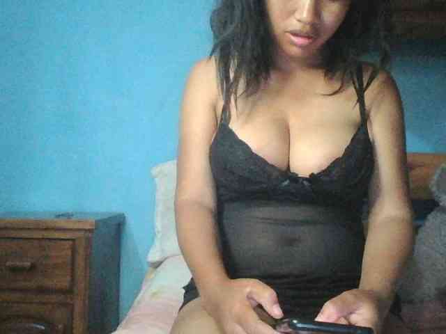 HoTGirlie webcam