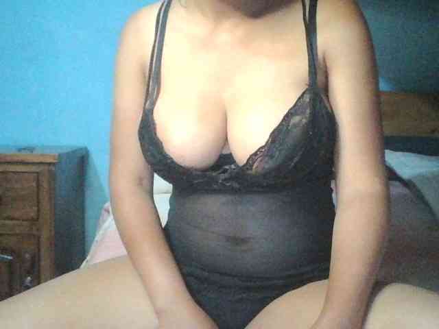 HoTGirlie webcam