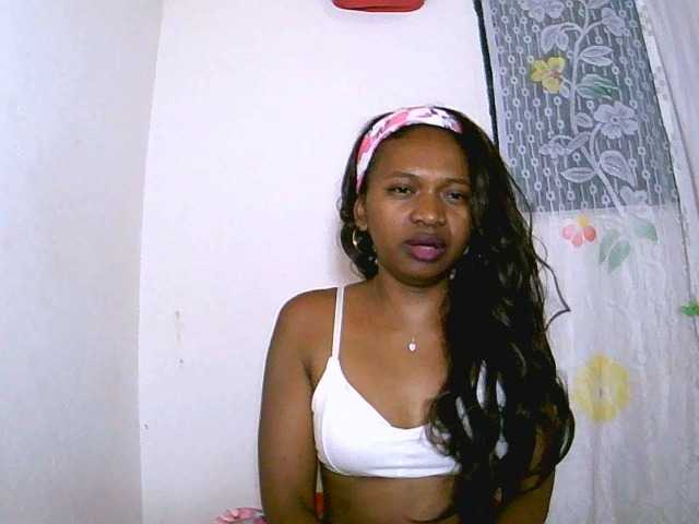 Offline NadiaLoverwy on BongaCams