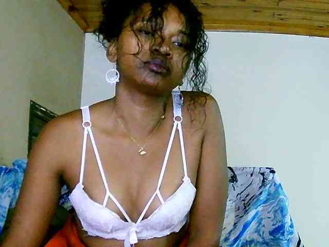 NadiaLoverwy webcam