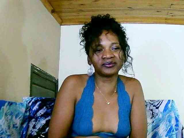 NadiaLoverwy webcam