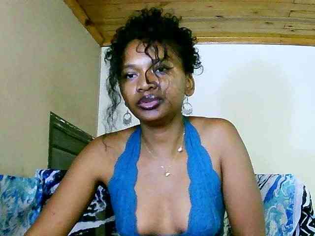NadiaLoverwy webcam
