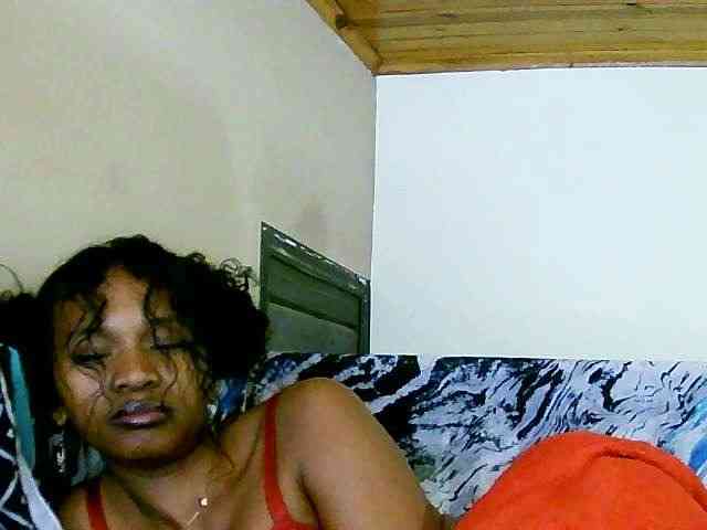 NadiaLoverwy webcam