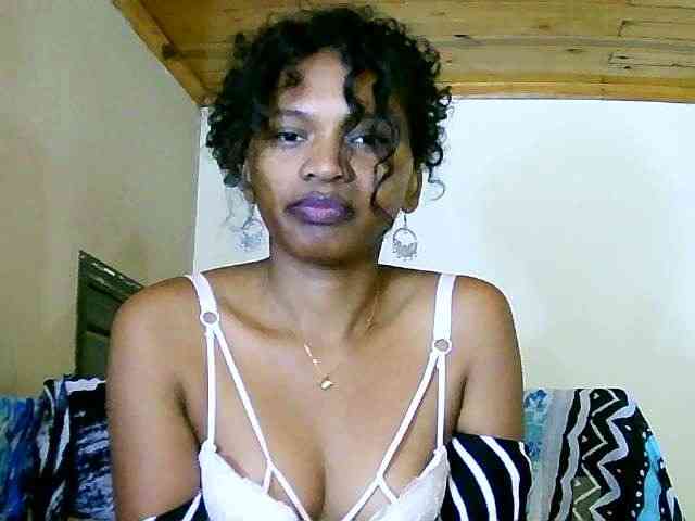 NadiaLoverwy webcam