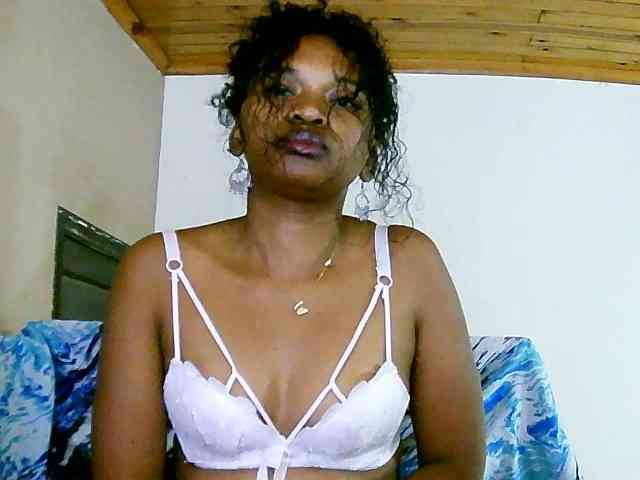 NadiaLoverwy webcam