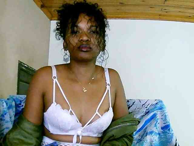 NadiaLoverwy webcam