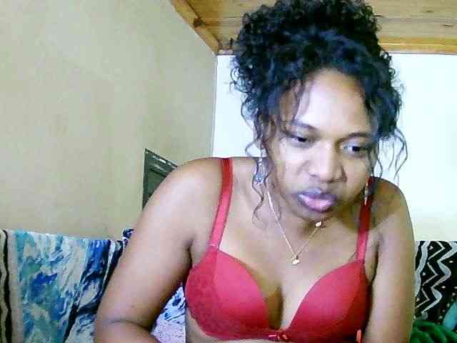 NadiaLoverwy webcam
