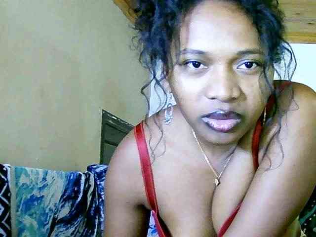 NadiaLoverwy webcam
