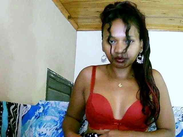 NadiaLoverwy webcam