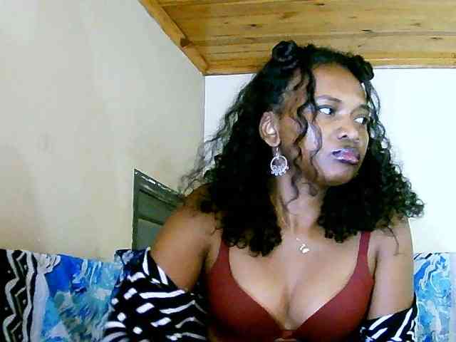 NadiaLoverwy webcam