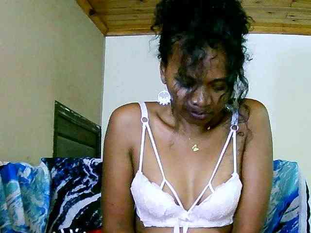NadiaLoverwy webcam