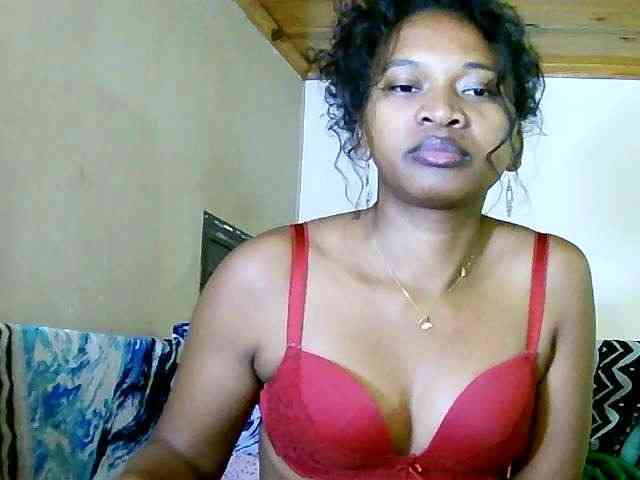 NadiaLoverwy webcam