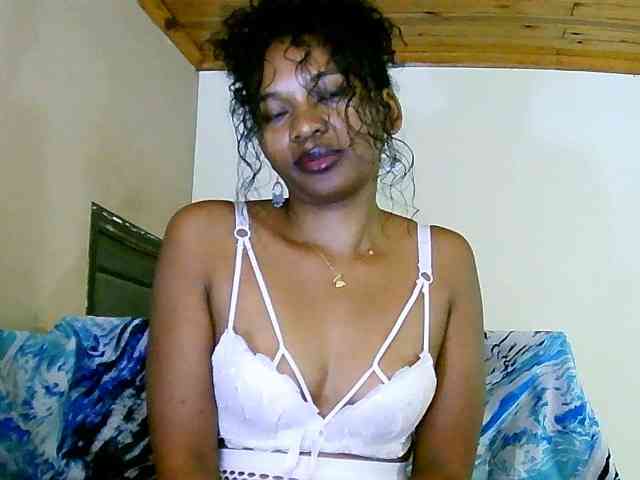 NadiaLoverwy webcam