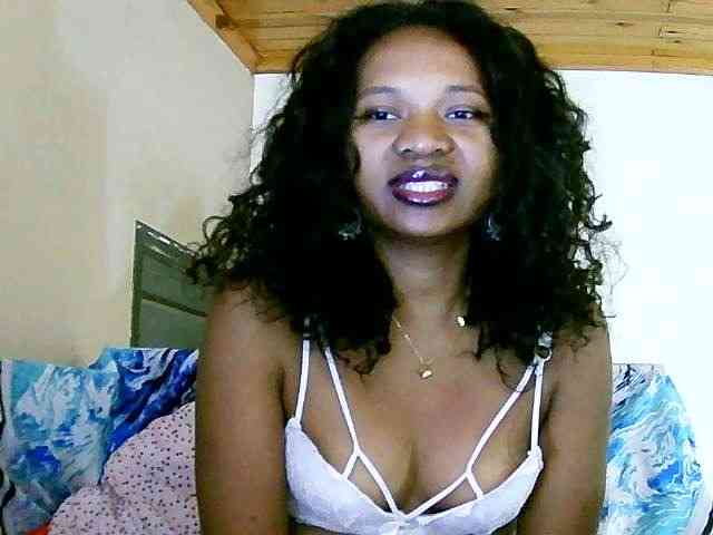 NadiaLoverwy webcam