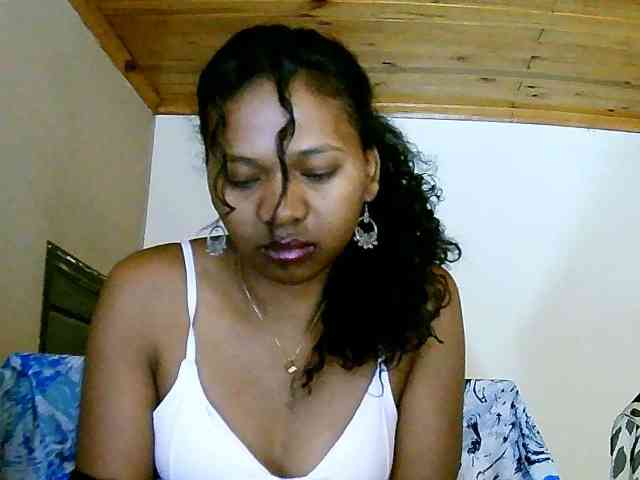 NadiaLoverwy webcam