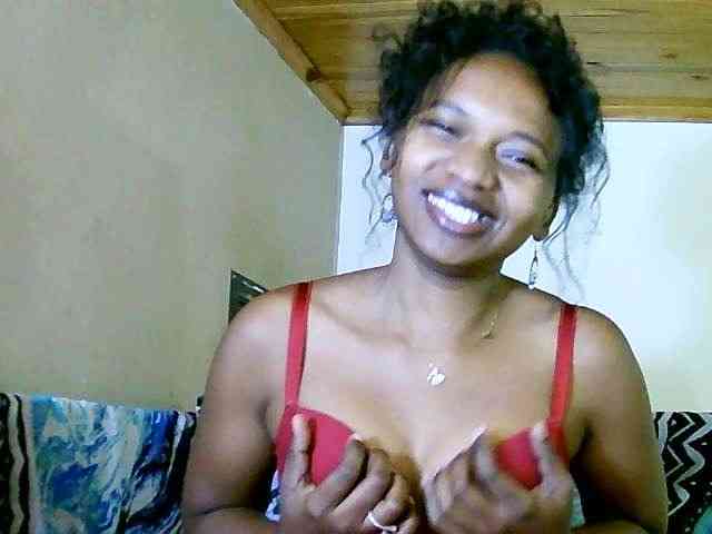 NadiaLoverwy webcam