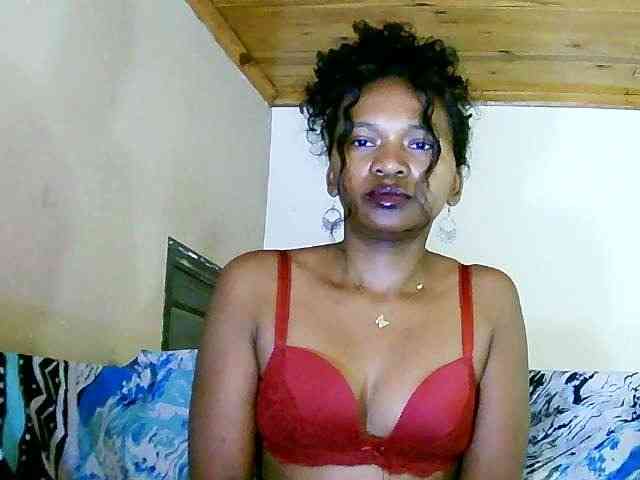 NadiaLoverwy webcam