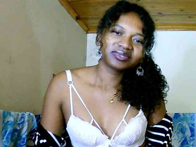 NadiaLoverwy webcam