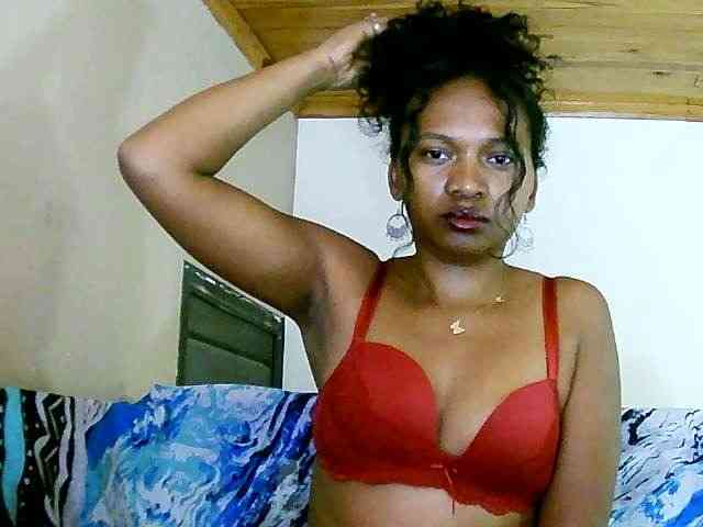 NadiaLoverwy webcam