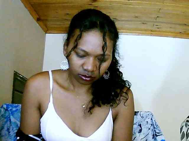 NadiaLoverwy webcam