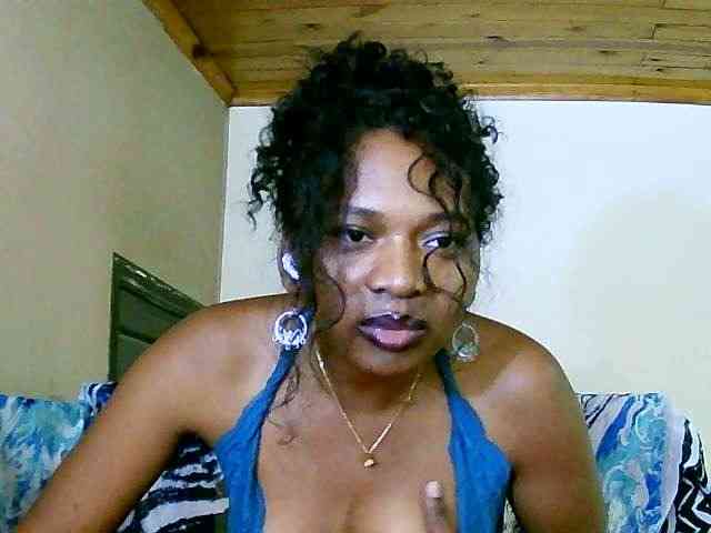 NadiaLoverwy webcam