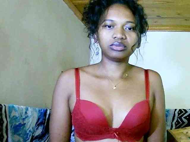 NadiaLoverwy webcam