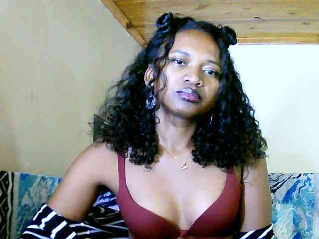 NadiaLoverwy webcam