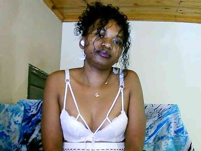 NadiaLoverwy webcam