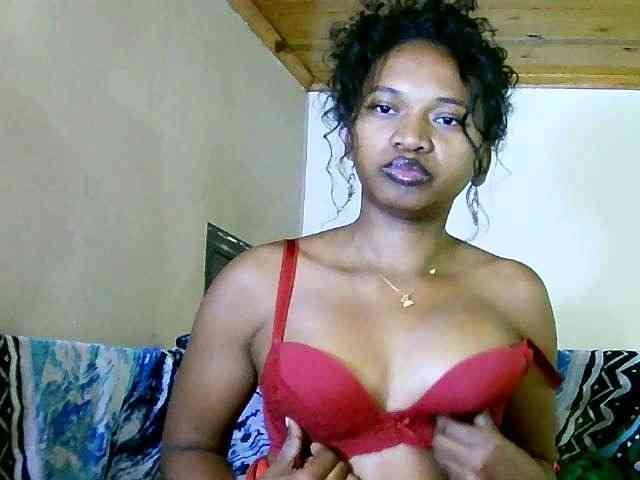 NadiaLoverwy webcam