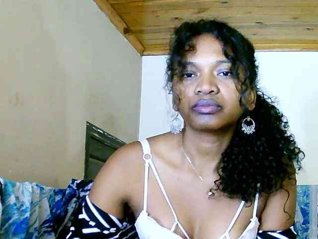 NadiaLoverwy webcam