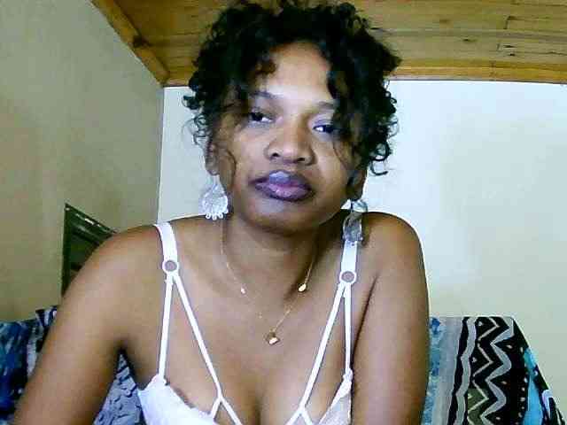 NadiaLoverwy webcam